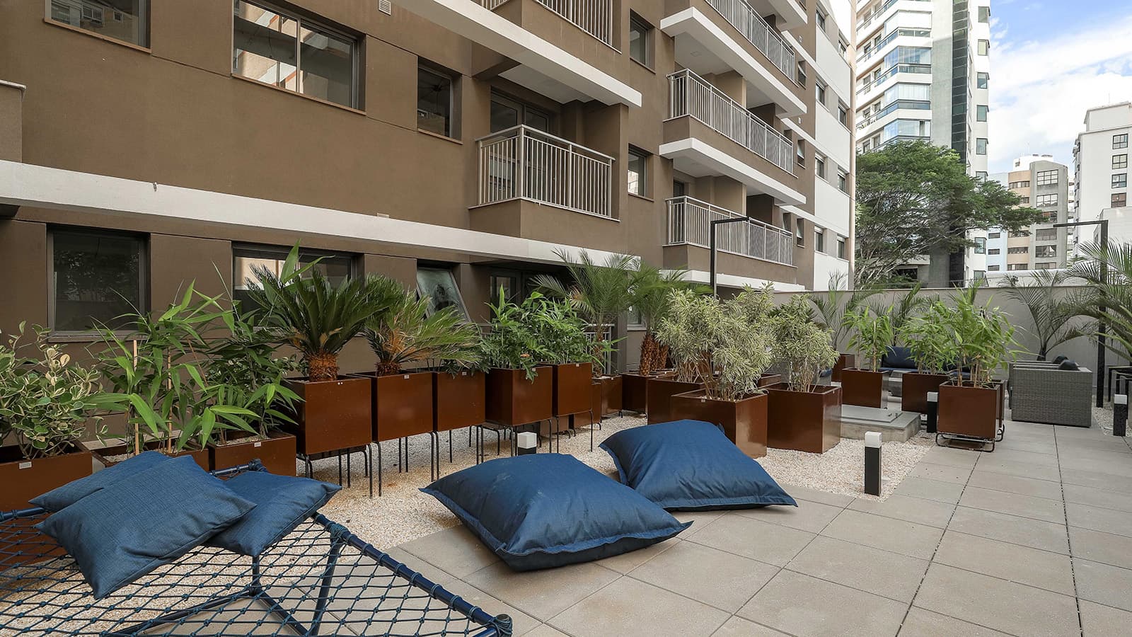 Praça coliving e descompressão
