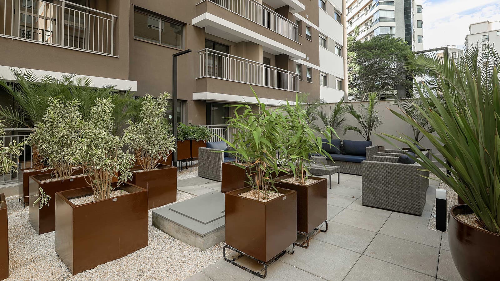 Praça coliving e descompressão