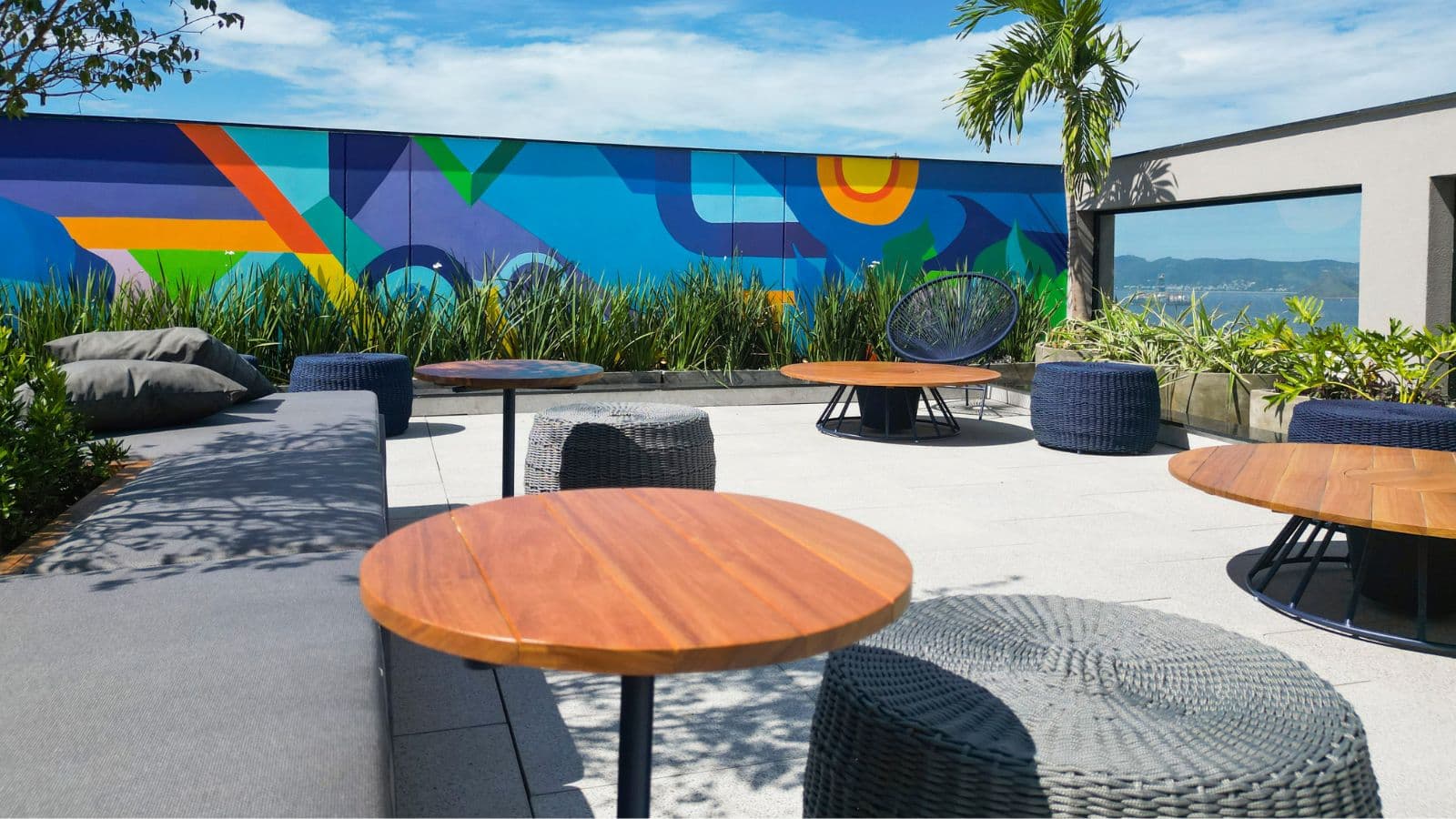 Foto real do Lounge Deck