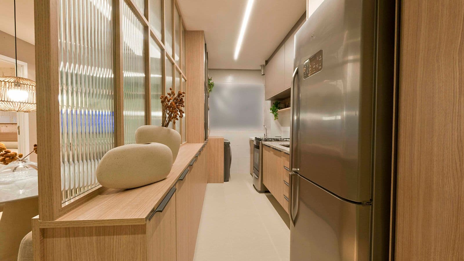 Apartamento decorado de 2 quartos do Flua