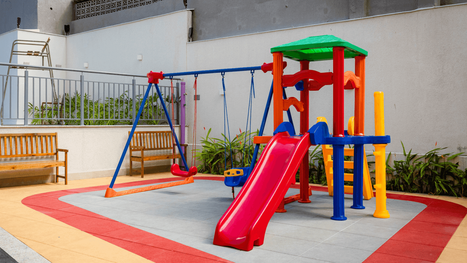 Foto real do Playground